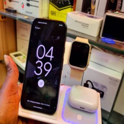 Original Apple wireless Charger.
